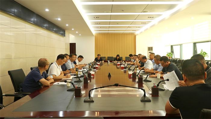 9月15日下午，黄石中院党组成员、副院长王军，审管办主任尹策等一行到大冶法院督办指导审判管理工作。大冶法院党组副书记、副院长黄宝明，党组成员陈新栋等参加活动。 (5).jpg