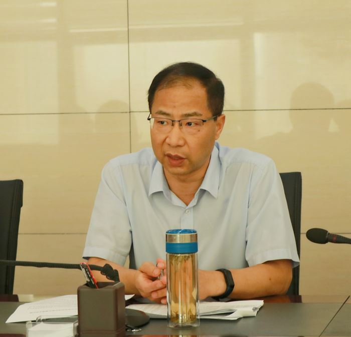 9月15日下午，黄石中院党组成员、副院长王军，审管办主任尹策等一行到大冶法院督办指导审判管理工作。大冶法院党组副书记、副院长黄宝明，党组成员陈新栋等参加活动。 (3).jpg