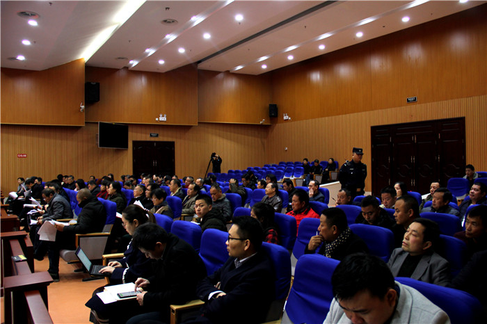 11月26日大冶市金鹿塑业债权人第一次会议  (2).jpg