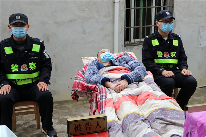 “搬”到家门口的刑事审判庭 (3).jpg