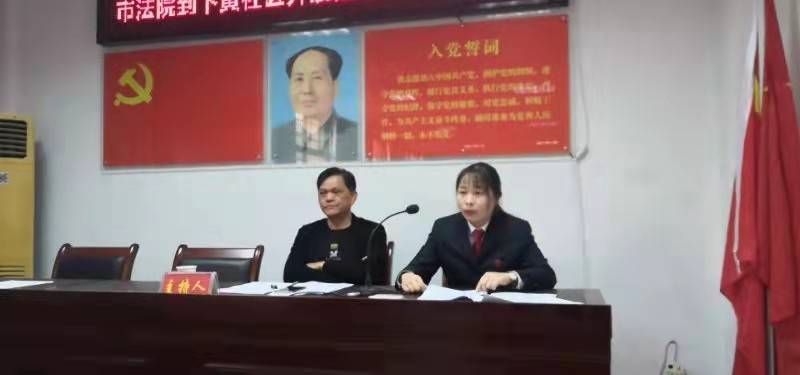 防电信诈骗进社区(3).jpg