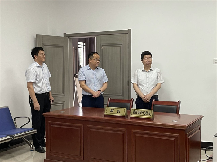 黄石中院院长王功荣一行赴茗山乡开展巡河、调研工作 (5).jpg