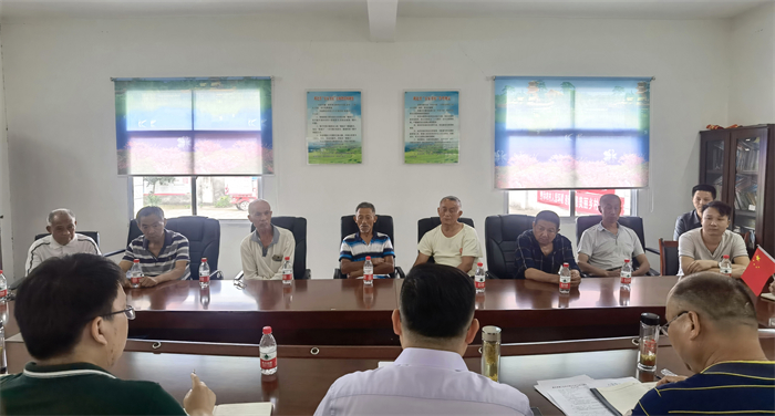   大冶法院院长赴殷祖镇塘下村讲党课 (6).jpg